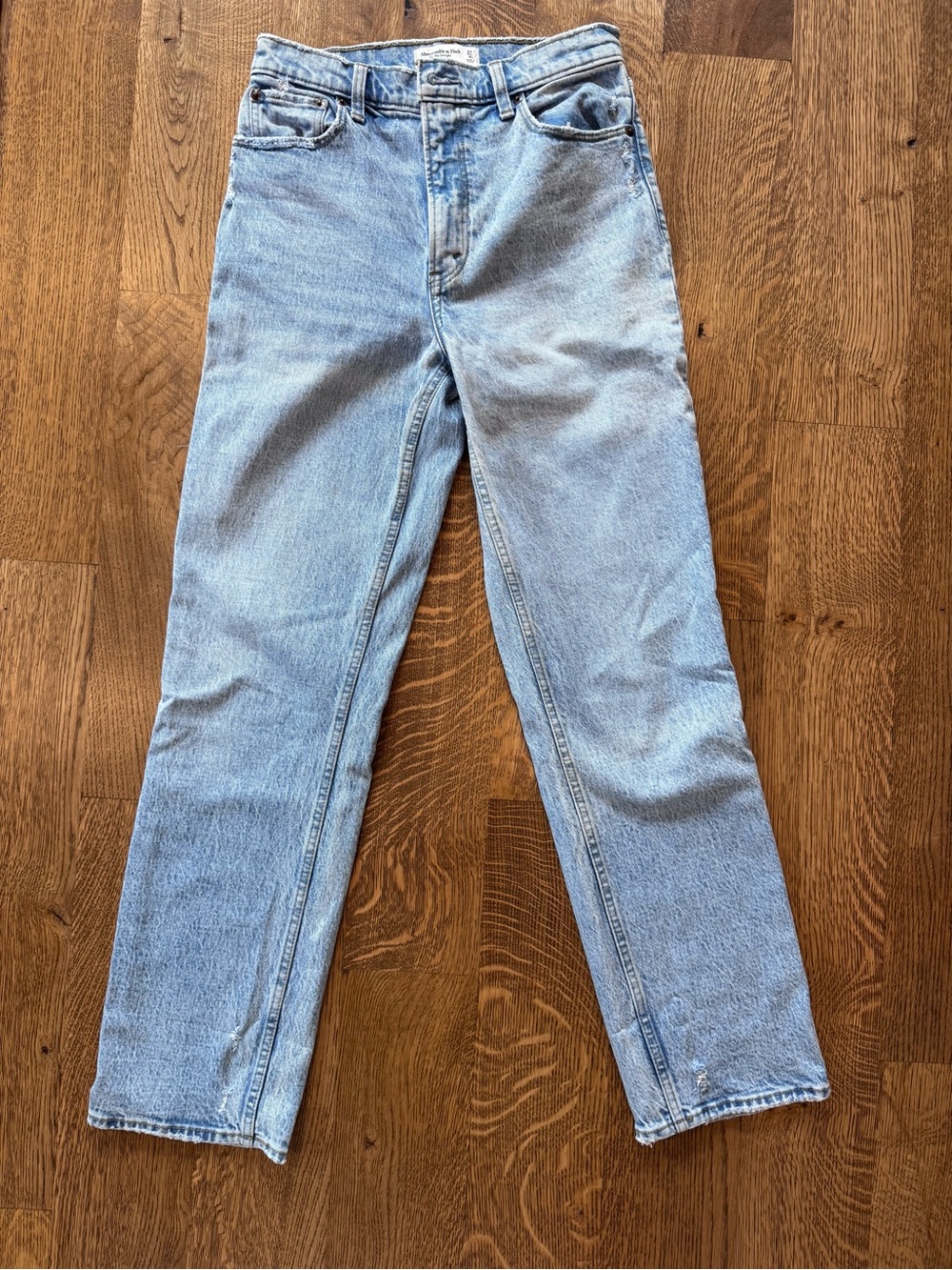 Abercrombie women’s 90s straight ultra high rise jean, size 27